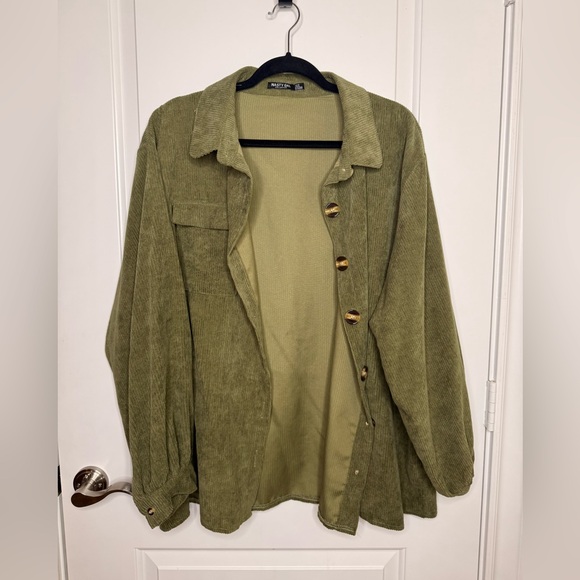 Nasty Gal Forest Green Corduroy Button-Down Shirt/Jacket - Picture 2 of 7